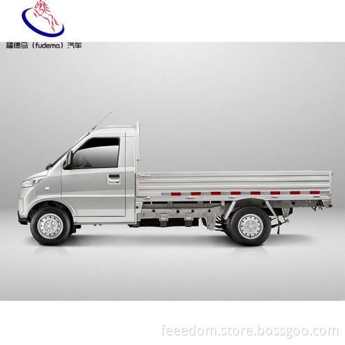 Coffee Van Wuling Electric Card High-Capacity Electric Vehicle  Smart Sports Car Electric Vehicle